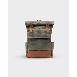 Sacs à roulettes spacieux pour hommes avec des sections de grande capacité conçues pour les activités de week-end de voyage et les besoins de travail - Product Image 3