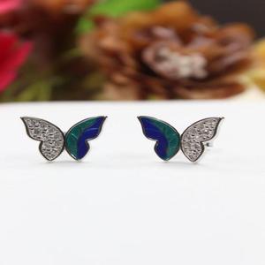 Pendientes de Mariposa de Acero Inoxidable con Esmalte Azul Verdoso para Mujer - Joyería de Moda Romántica para Fiesta con Diseño de Media Ala de Cristal - Product Image 1