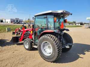 Tracteur à roues d'occasion MASSEY FERGUSON 1840M 2023, 40 CV - Product Image 6