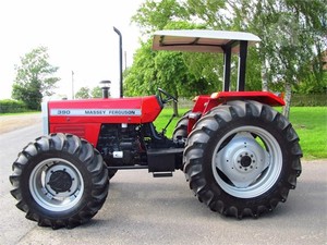 Tractor Agrícola MASSEY FERGUSON 390 USADO y NUEVO de 100 CV con Motor, Caja de Cambios, Bomba y Rodamientos en Venta - Product Image 2