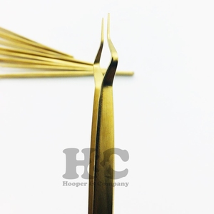 Pinces à épiler professionnelles en acier inoxydable anti-magnétiques pour extensions de cils, design en vison doré, logo lisse, cils plats - Product Image 4