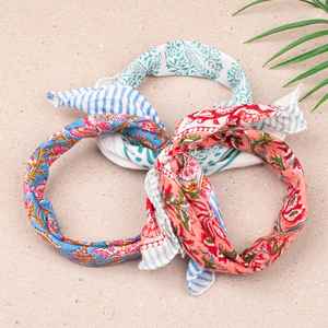 Bandana en coton fait main, écharpe bohème, bandeau pour cheveux, écharpe légère d'été, cadeau unisexe - Product Image 4