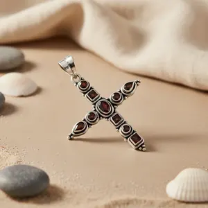 Collar con Colgante de Cruz de Granate y Plata 925 para Mujer, Chapado en Rodio y Oro de 14K, Colgantes con Dijes de Oro Rosa y Platino - Product Image 3