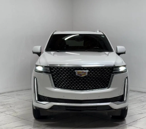 Cadillac Escalade 4 portes SUV 4x4 d'occasion 2022 - Prêt à être expédié - Product Image 2