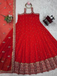 Elegante vestido rojo bordado de Bollywood Chinon tela de seda con Dupatta secuenciado para fiestas de invierno de verano con codificación interna - Product Image 4