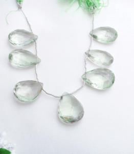 Collier en améthyste verte facettée en forme de poire, pierre précieuse naturelle, 1 brin pour la fabrication de bijoux fins - Product Image 1