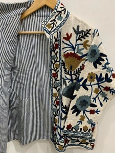 Floral <b>Velvet</b> TNT Suzani Winter Short Jacket Suzani Hand Embroidered Short Floral Suzani <b>Quilted</b> Jacket for Womens - Product Image 4