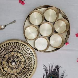 Caja de Especias de Latón de Primera Calidad, Tradicional Masala Dabba con Múltiples Compartimentos para la Organización del Almacenamiento en la Cocina India - Product Image 6