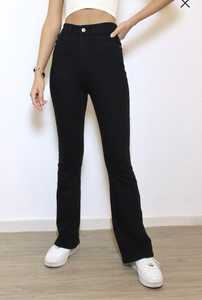 Vaqueros ajustados negros personalizables al por mayor vaqueros rectos informales de cintura alta para mujer Vaqueros de pierna ancha transpirables con agujero oscuro - Product Image 2