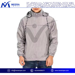 Chaqueta cortavientos transpirable impermeable y elegante para hombre, ropa de abrigo deportiva ligera con capucha para invierno, senderismo, uso diario - Product Image 2