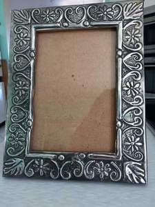 Cadre photo moderne en aluminium, écologique, léger, avec couleur et taille personnalisées disponibles - Product Image 5