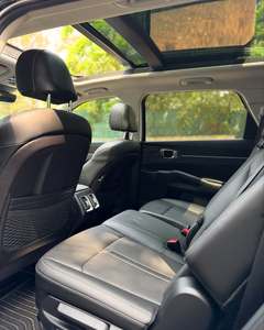 Limpieza prístina 2023 Kia sorento - Product Image 6