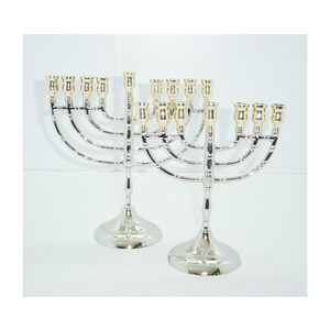 Vente en gros mini bougeoir Menorah de table en métal bougeoir indien créatif fait à la main de qualité supérieure mini Menorah bougeoir multi-flammes - Product Image 5