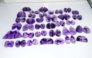 Cabochon d'améthyste naturelle pierre précieuse de quartz en vrac dans toutes les formes et tailles de mélange pour la fabrication de bijoux - Product Image 2