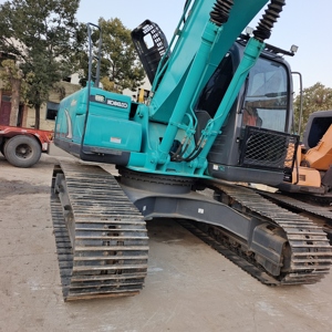 Excavadora Kobelco usada original hecha en Japón con buenas condiciones, baja hora de trabajo - Product Image 1