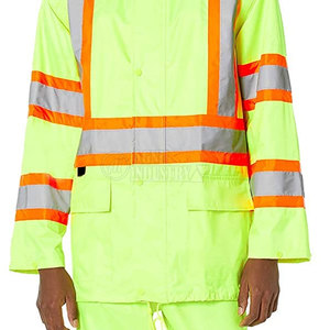 Traje de Seguridad Transpirable y Ligero de Alta Visibilidad Hecho en Pakistán, Personalizable, 100% Poliéster de Alta Calidad - Product Image 6