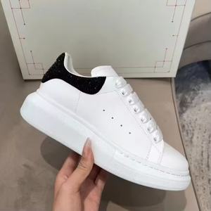 Zapatos Casuales de Diamantes Clásicos y Modernos de Alta Calidad 2026, Zapatos de Piel con Cordones de Alta Gama para Caminar, para Hombre y Mujer - Product Image 2