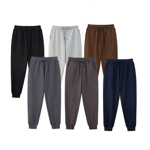 Pantalones de chándal para hombre de fabricante personalizado de confianza Pantalones de chándal para hombre de algodón 100% Opciones de algodón orgánico y suave Pantalones de chándal transpirables - Product Image 4