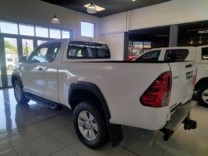 Sử dụng 2016-2017 TOYOTA HILUX Raider 4x4 Thêm <span class=keywords><strong>Cab</strong></span> 2.8 lít Turbo động cơ diesel kép khu vực tự động điều hòa không khí rwd - Product Image 2