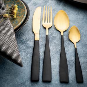 Unique Flat Design Handle <b>Gold</b> <b>Mirror</b> Polished Wedding Set Simplicity Design Stainless Steel Fork Spoon Cutlery Set - Product Image 4