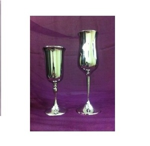 แก้วแชมเปญชุบเงินลายสลักแบบโบราณ ชุดภาชนะสำหรับงานแต่งงาน จำนวน 2 ใบ - Product Image 6