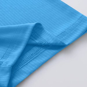 T-shirts pour hommes Chemise confortable à col rond T-shirts décontractés à manches courtes pour hommes T-shirts unis à la mode pour hommes - Product Image 3