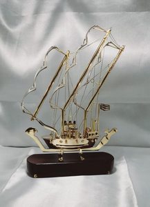Unique Handcrafted Stainless Steel Ship Sculpture Eco-Friendly Nautical Home Decor for Birthday Table and <b>Shelf</b> Display - Product Image 4