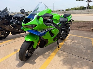 ข้อเสนอที่ดีที่สุด รถมอเตอร์ไซค์สปอร์ต NinjaZX-10R Motorsport 998cc รุ่นใหม่ ปี 2026 - Product Image 4