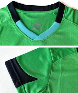 เสื้อทีมฟุตบอลผ้าโพลีเอสเตอร์แห้งเร็วเสื้อเจอร์ซี่กางเกงขาสั้นระบายอากาศสำหรับฝึกซ้อม - Product Image 3