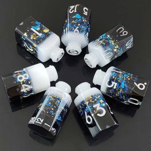 Nouveau <span class=keywords><strong>jeu</strong></span> de dés Potion DND 7 pièces, <span class=keywords><strong>jeu</strong></span> de dés transparent D & D <span class=keywords><strong>RPG</strong></span> dés polyédriques, pour donjons et dragons jeux TTRPG jeux de rôle - Product Image 1