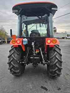 Maquinaria Agrícola Bad Boy 4035 4WD 2WD Mini Tractor Mejor Oferta Tractor Utilitario Bad Boy 70HP 4WD Compacto Diésel - Product Image 4