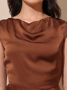 เดรสลำลองทรงพอดีตัว & ทรงบานสีน้ำตาลล้วนของผู้หญิง - Product Image 5