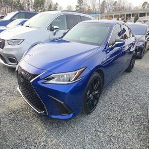 PRECIO IMPECABLE PARA EL Lexus ES 350 F SPORT 2024 - Product Image 1