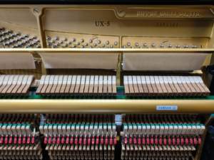 Yamahas UX5 Upright <b>Piano</b> Japan Made Black <b>Piano</b> Stable Structure Excellent Sound Quality second hand U1 U2 U3 - Product Image 4