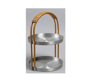 Nouveau design feuille d'aluminium finition dorée plateau en métal de haute qualité décor à la maison support à gâteau à quatre niveaux forme et taille personnalisées - Product Image 3
