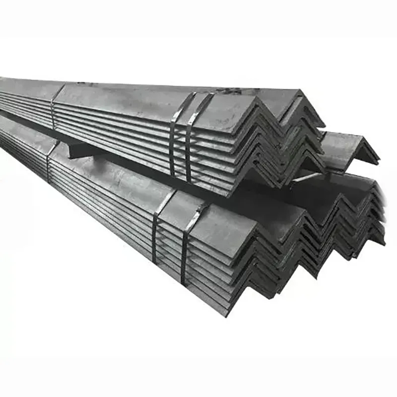 Çeşitli bina yapısı için sıcak rulo 45 derece 20X20 200X20 0mm çelik köşebentler