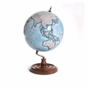 Globe décoratif au design haut de gamme pour table d'étude et accent de décoration intérieure - Product Image 4