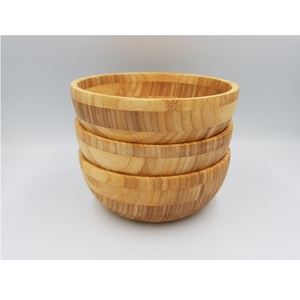 Bols en bambou écologiques OEM/ODM artisanaux en bois fabriqués à la main avec un design minimaliste D12H5/D14H7 Tailles pour le camping Origine Viet Nam - Product Image 5