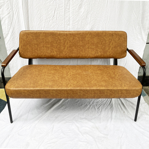 <b>Sofa</b> SFB68040 Two-Seater Chesterfield <b>Sofa</b> with Wooden Armrests & Upholstered Faux Leather - Product Image 3