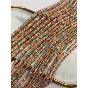 Perles Heishi en turquoise compressée et en coquille d'huître épineuse - Product Image 1