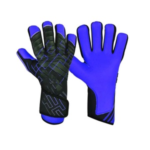 Wholesale Custom Professional Latex Waterproof Goalkeeper Gloves Adjustable Wrist <b>Strap</b> Full Finger Lace-Up Closure for Outdoor - Product Image 4