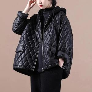 Femmes hiver chaud mi-long mince à capuche fermeture éclair Parkas à manches longues rembourré bouffée veste couleur unie fait peau de mouton coton - Product Image 5