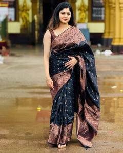 Banarasi Silk Saree สำหรับผู้หญิงที่มีการทอผ้าแบบดั้งเดิมและชายแดน zari หนักสำหรับงานแต่งงานเทศกาลและของขวัญ - Product Image 1