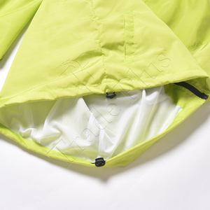 Chaqueta de lluvia ligera de nuevo diseño para exteriores 2025, abrigo impermeable con capucha, chaqueta cortavientos impermeable transpirable para lluvia de invierno - Product Image 6
