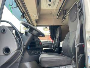 Camions tout-terrain d'occasion DAF XF 440 FT Spacecab Euro 6 1-Hand 4x2 Diesel conduite à gauche 2015 - Product Image 5