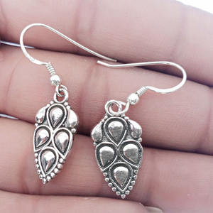 Pendientes colgantes de plata de ley 925 hechos a mano, bonitos pendientes de boda hechos a medida para niñas y mujeres, recién llegados para regalos - Product Image 1