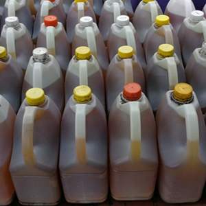 Fournisseur d'huile de cuisson usée Commandes en gros Bienvenue Produit propre filtré pour le biocarburant et la fabrication industrielle - Product Image 4