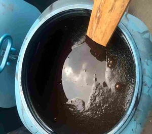 Asfalto Emulsionado Aniónico para Sellado de Suelos y Mantenimiento de Carreteras - Product Image 2