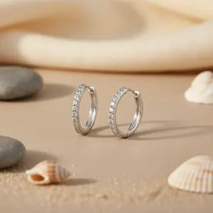 Boucles d'oreilles créoles pour femmes en argent 925 avec zircone cubique, accessoire cadeau fin - Product Image 1