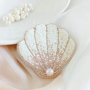 Llaveros Elegantes y Modernos con Cuentas Estilo Indio, Llaveros con Cuentas de Semillas Hechos a Mano en India - Product Image 2